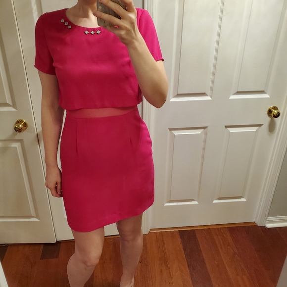 Cut Out Pink Party Dress with Turquoise Accents - Picture 2 of 9